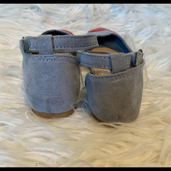 Old Navy Kids Grey Faux Suede Dress Shoes. Size 10 - Picture 3 of 6